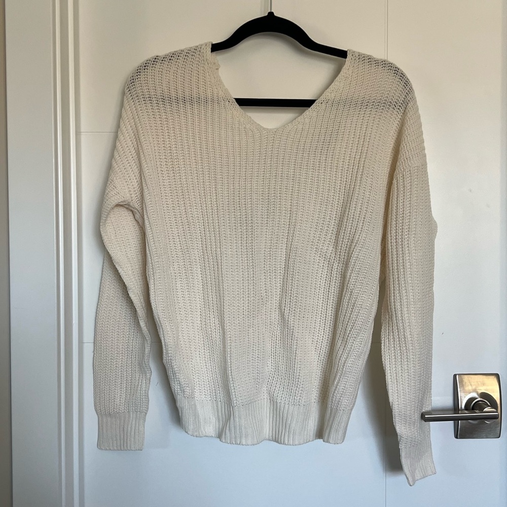 White Twist Back Knit Sweater In Small